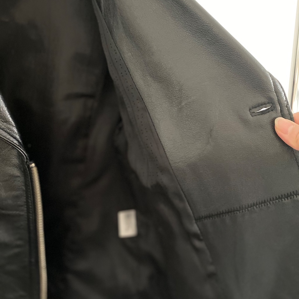 Evcode Black Leather Jacket - Picture 7 of 11